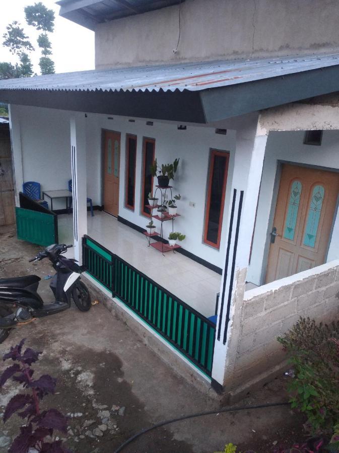 Family Guest House Moni Vulkan Vulkan Kelimutu Exterior foto